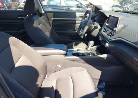 2020 Nissan Altima Sv Fwd z USA, uszkodzony, nr VIN 1N4BL4DV1LC113610